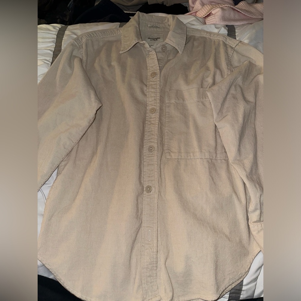 Corduroyed button up